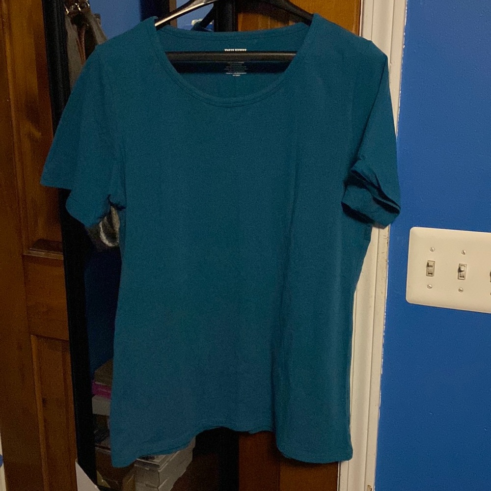 Womens Duluth Trading Co XL short sleeve tee shirt